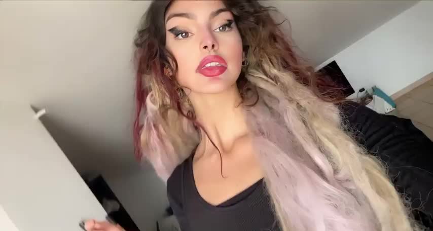 Ratė my pussy and I'll ratė ur dick? : video clip