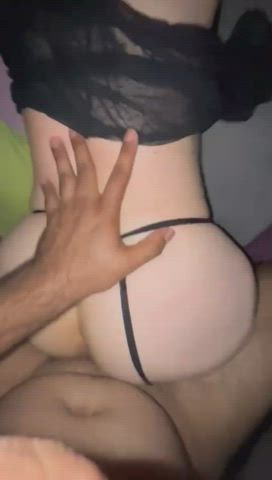 backshots to 45 year MILF 😏 : video clip