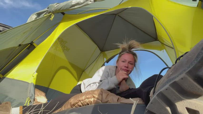 Paint my face in the Rockies : video clip