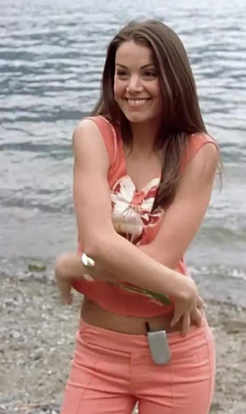 Erica Durance : video clip