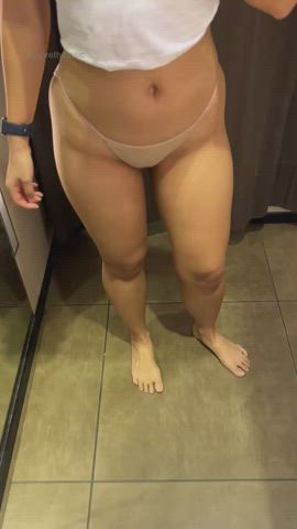 Would you fuck me in the dressing room? [GIF] : video clip
