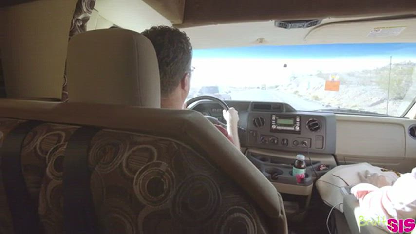 Road Trip Ep 1 – S2:E12 : video clip