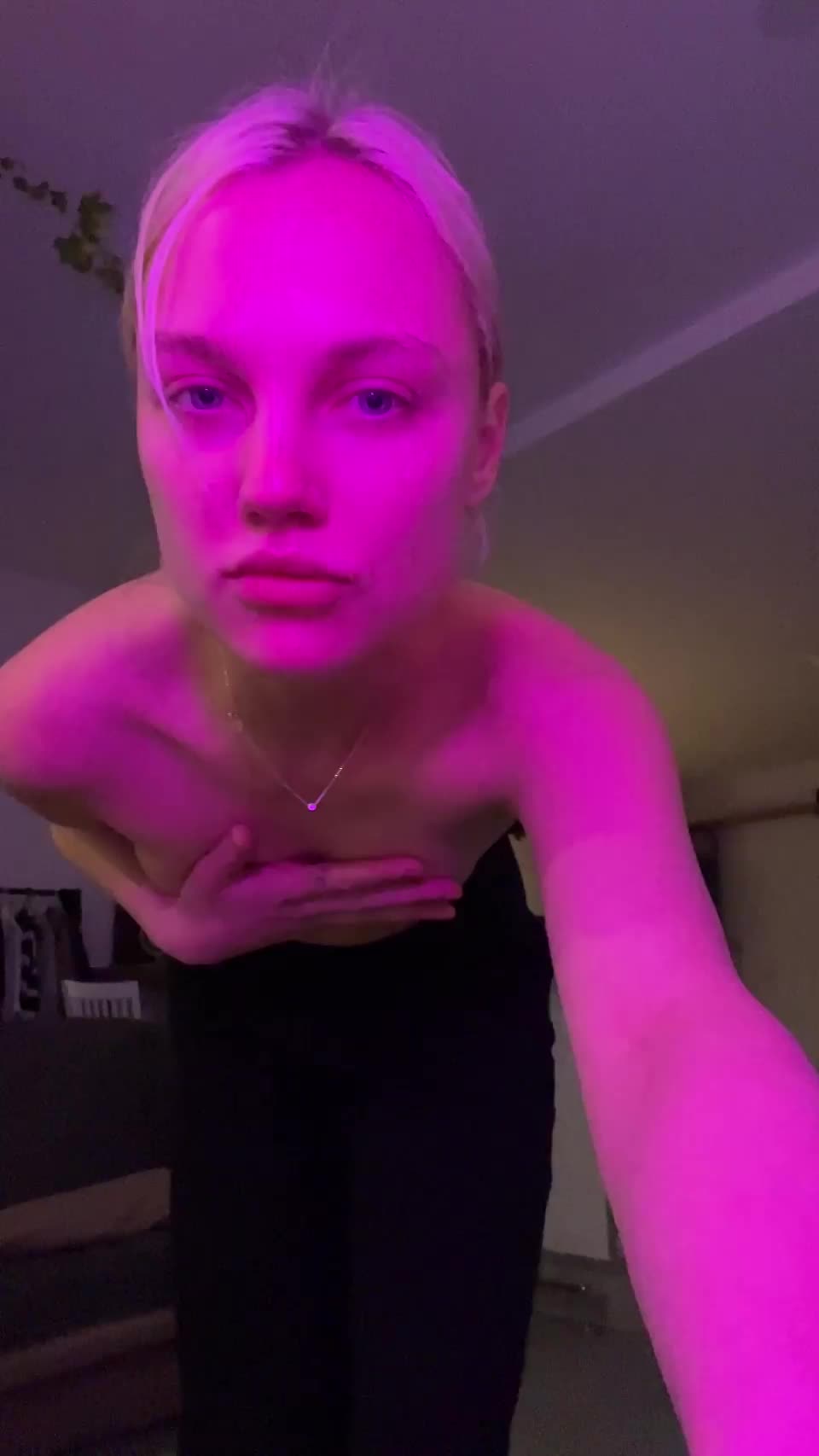 Hope you like petite pale blondes 💕 : video clip