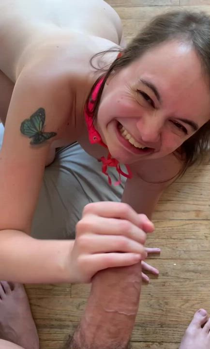 Would you let me wake you up with blowjobs every morning instead of using an alarm? 😍 : video clip
