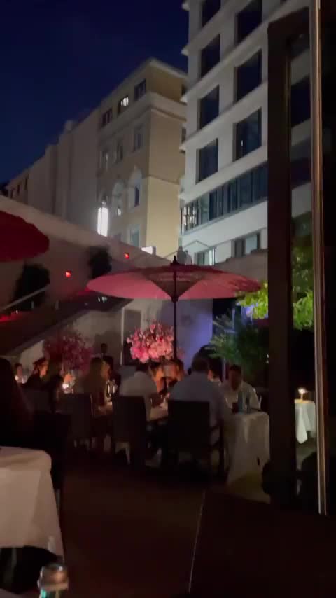 Today you deserve a special dessert! [GIF] : video clip
