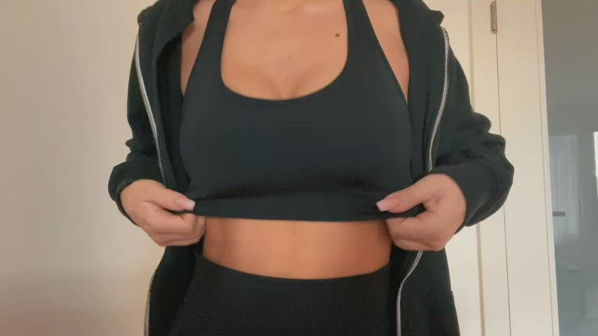 Can you suck my nipples? : video clip
