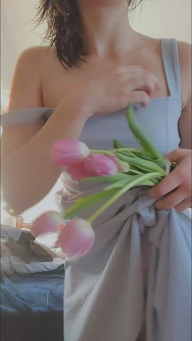 All natural flower girl : video clip