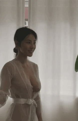 Need help with this one? : video clip