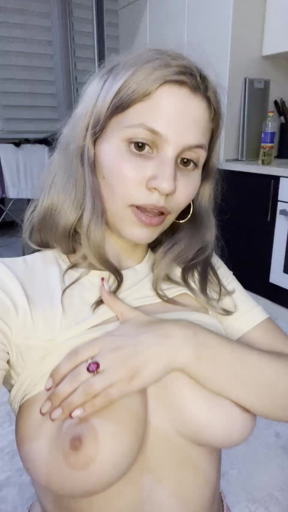 my boobs were made for this 😝 : video clip