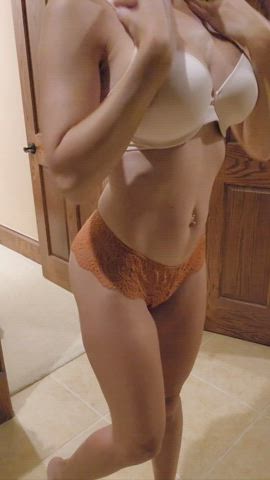 Daily Dressings with Bunny. It's always a thrill to know what's under a woman's clothes... : video clip