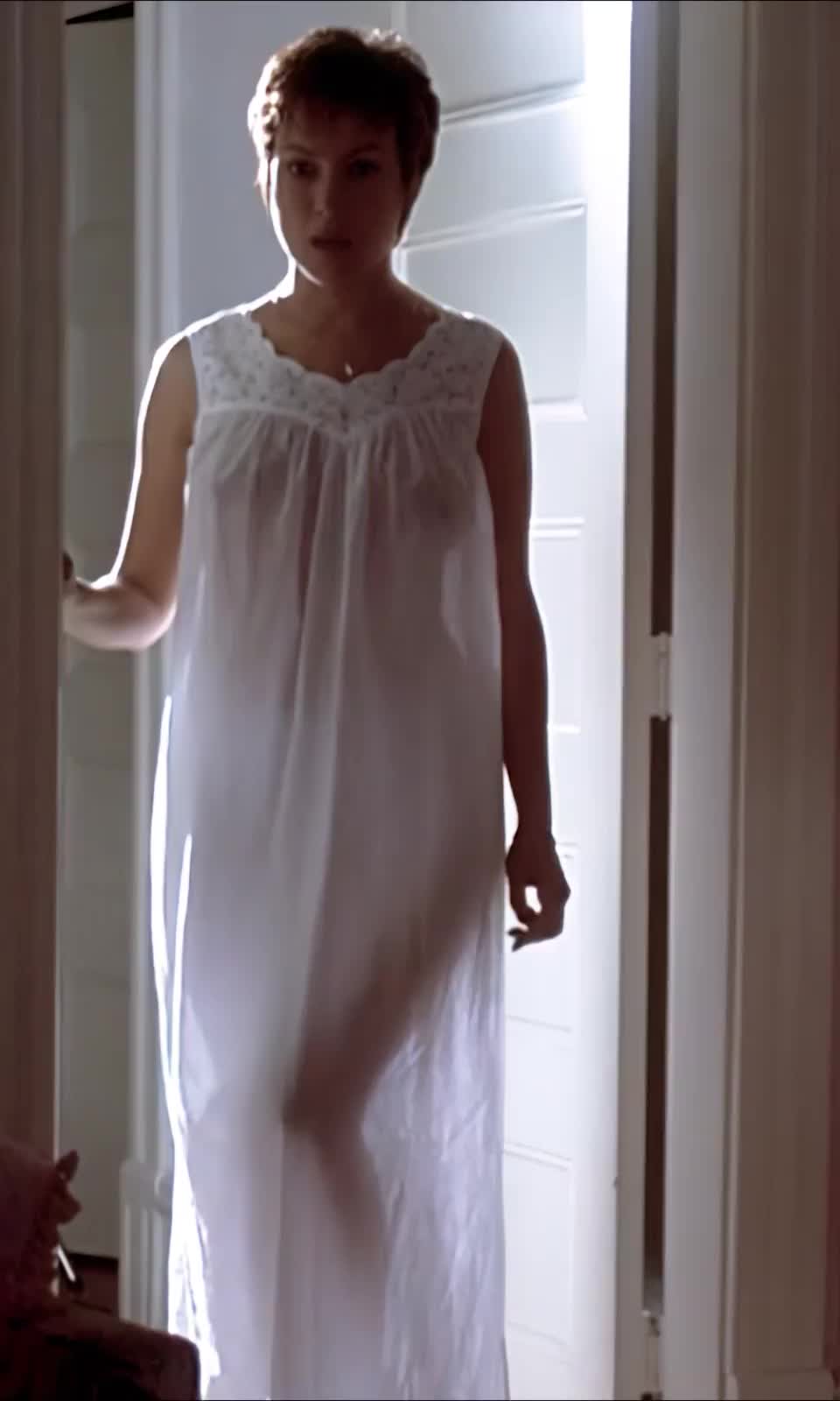 Jennifer Tilly - The Wrong Guy (1997) : video clip