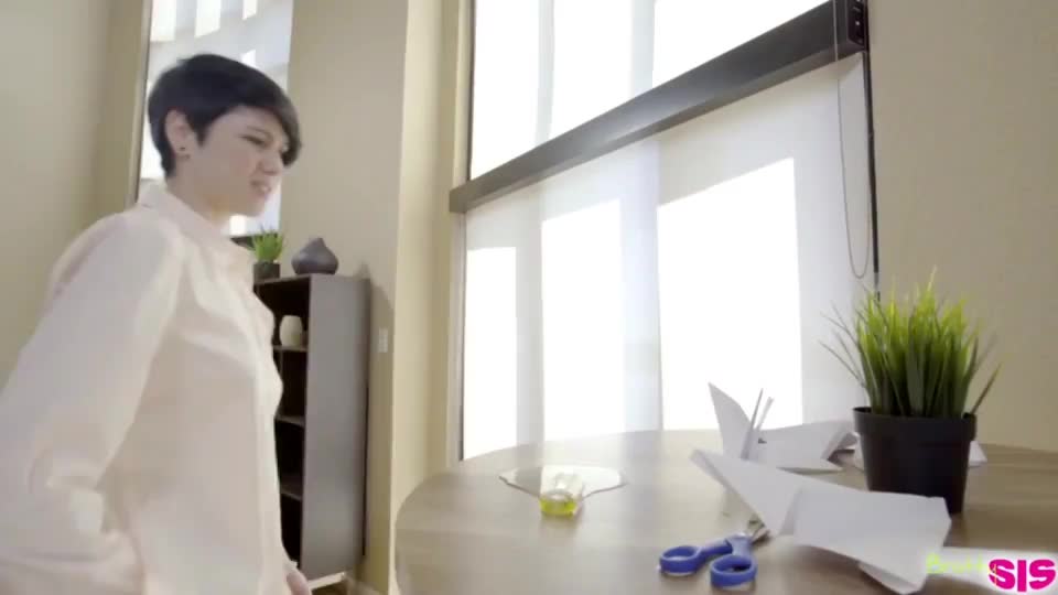 Stuck On It : video clip