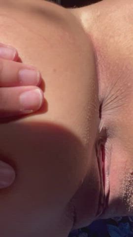 Daddy come eat me out : video clip