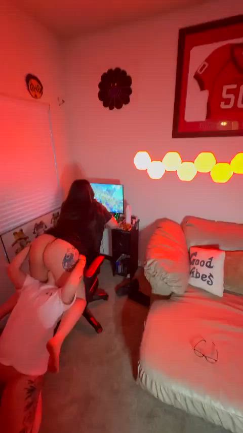 Ps5 or fuck us : video clip