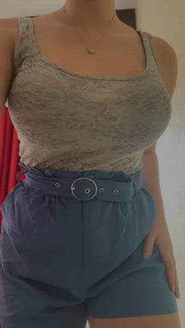 do you think my natural boobs are bouncy enough for a 19 year old? : video clip