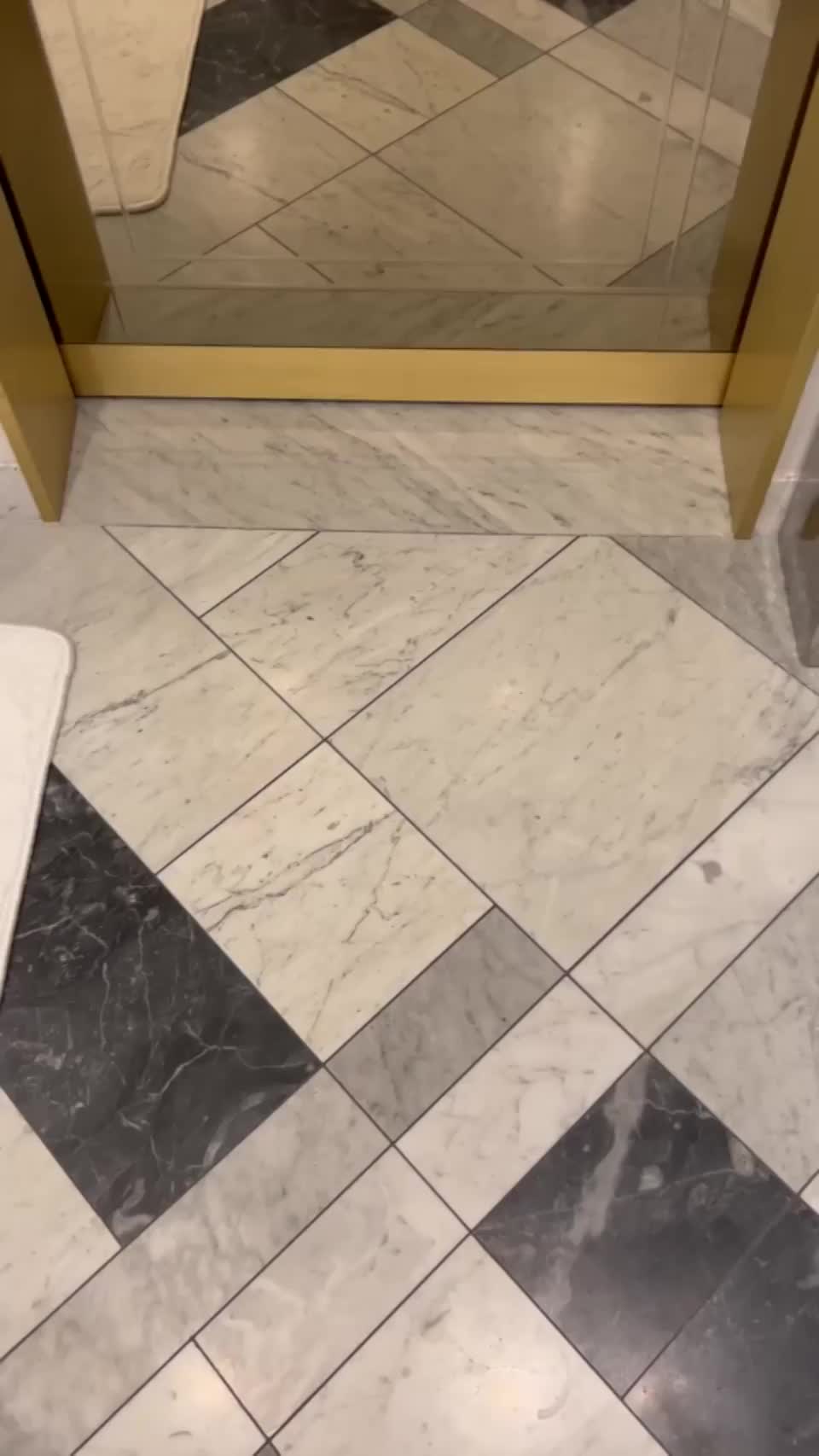 Stuck in the bathroom all alone tonight. what should I do? :P : video clip