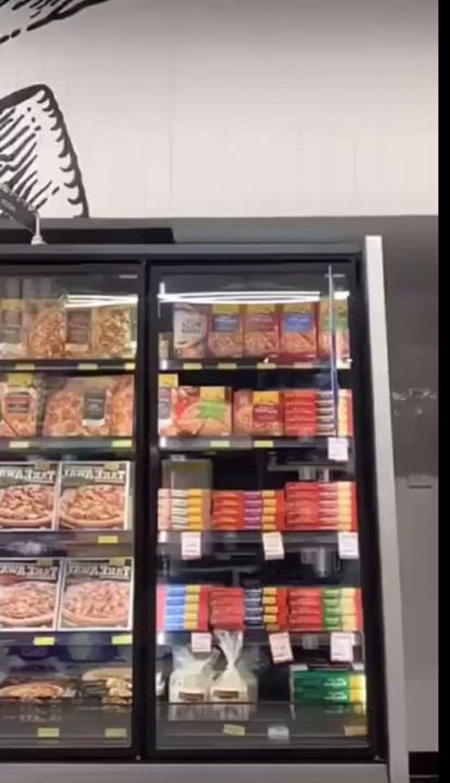 Imagine see that in the store : video clip