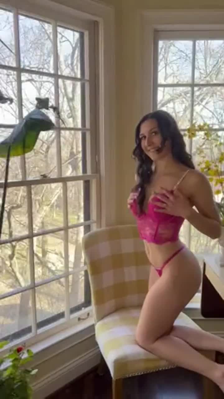 Love giving my neighbors a show ;) OC : video clip