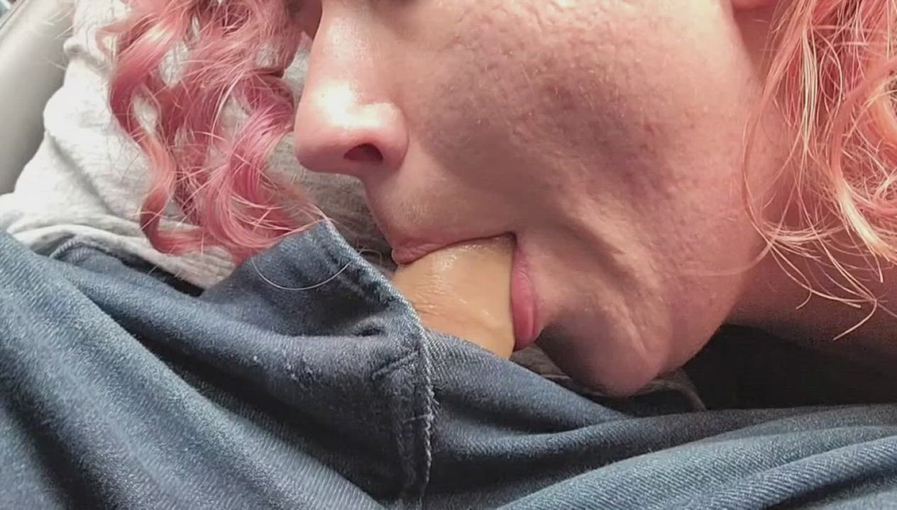 I just couldn't wait for us to get home to suck on Daddy's thick cock [OC] : video clip