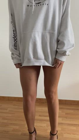 Look what’s under my hoodie..! : video clip