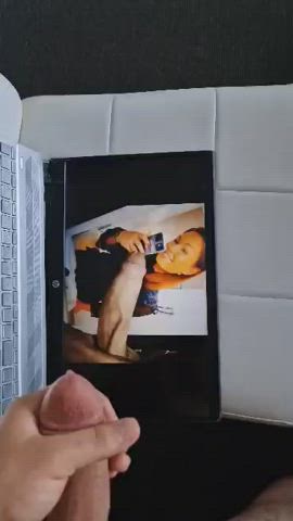 First time cumming on tributes made to my wife : video clip