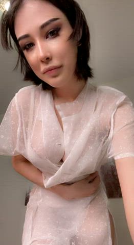 Would you fuck me on the first date and tell me where it would be : video clip