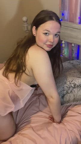 can i shake my ass like this on your cock? <3 : video clip