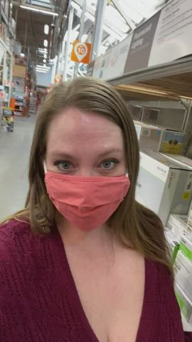 Help me find the… caulk? [gif] : video clip