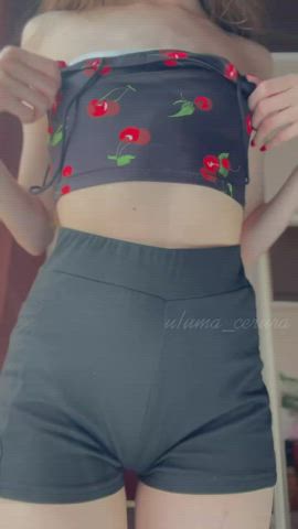 I heard that you know a way that can naturally make my tits bigger 👀 : video clip