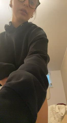 Would you let me rub your dick : video clip