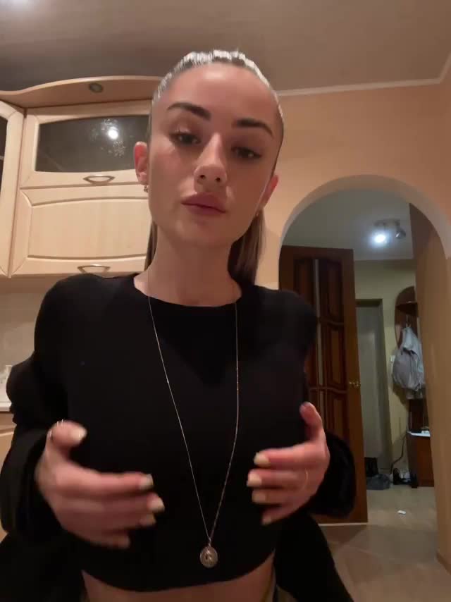 I'll show you boobs. will you show me your little friend? : video clip