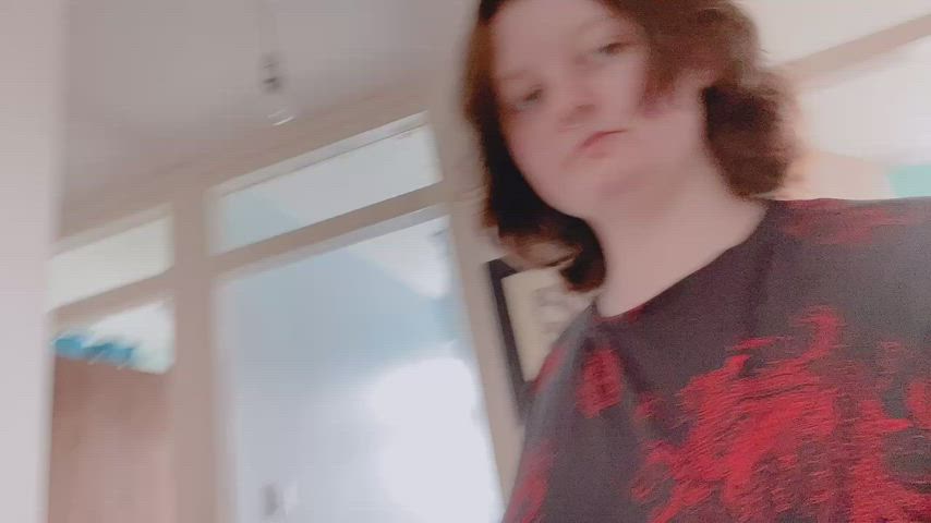 What? I’m just walking down the stairs ;) : video clip