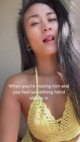 Young and horny babe here😜 : video clip