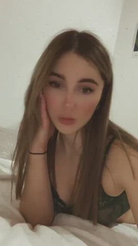 How many rounds could you go with this ass? : video clip