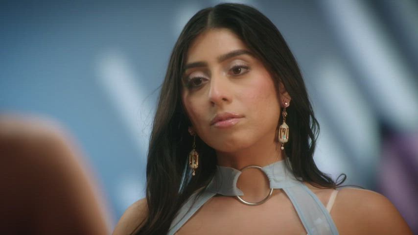 Looking to either degrade some betas, or treat them like my princess. Bring your favorite celeb/pornstar, so I can either cuck or fuck you to them. : video clip