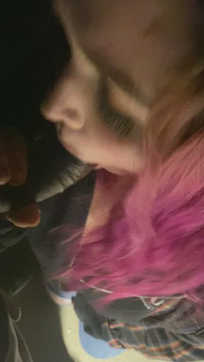 Don't mind me, just getting some head on a winter's night : video clip