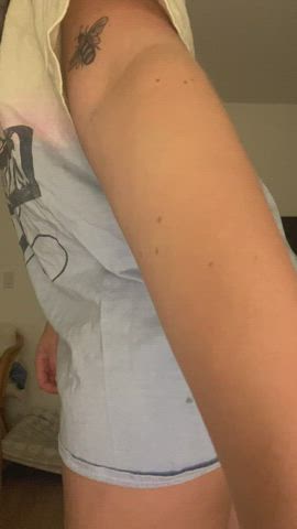 Would you hold on to my ass or my waist? : video clip