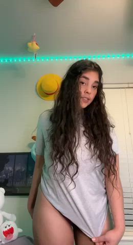 Innocent face, naughty actions : video clip
