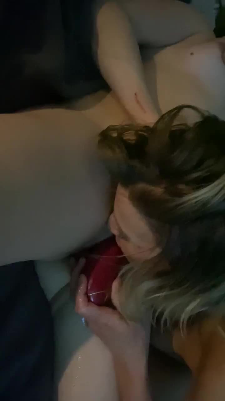 Her lips were so soft 😍😍 : video clip