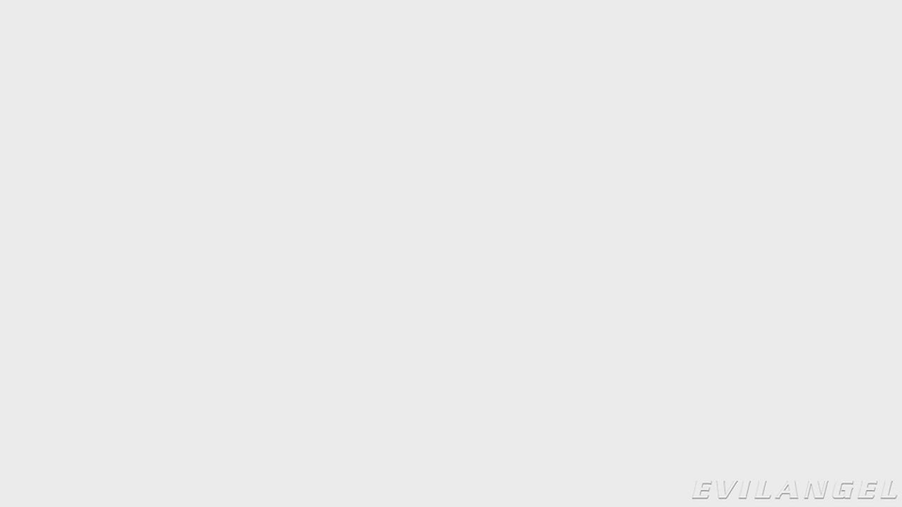 The Spanish Stallion: Field Of Sluts - Episode 3 : video clip