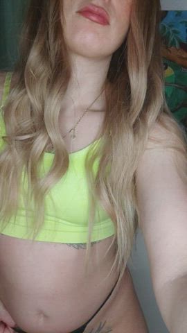 Any new tattoo ideas for me... tell me : video clip