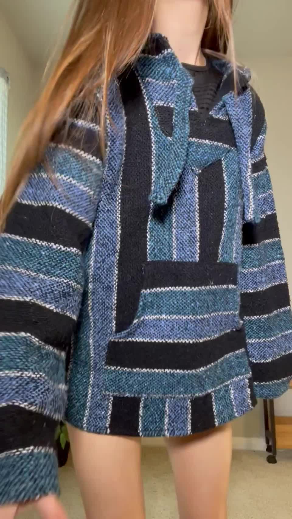 First post here! Here's my 5'1 bubbly body : video clip