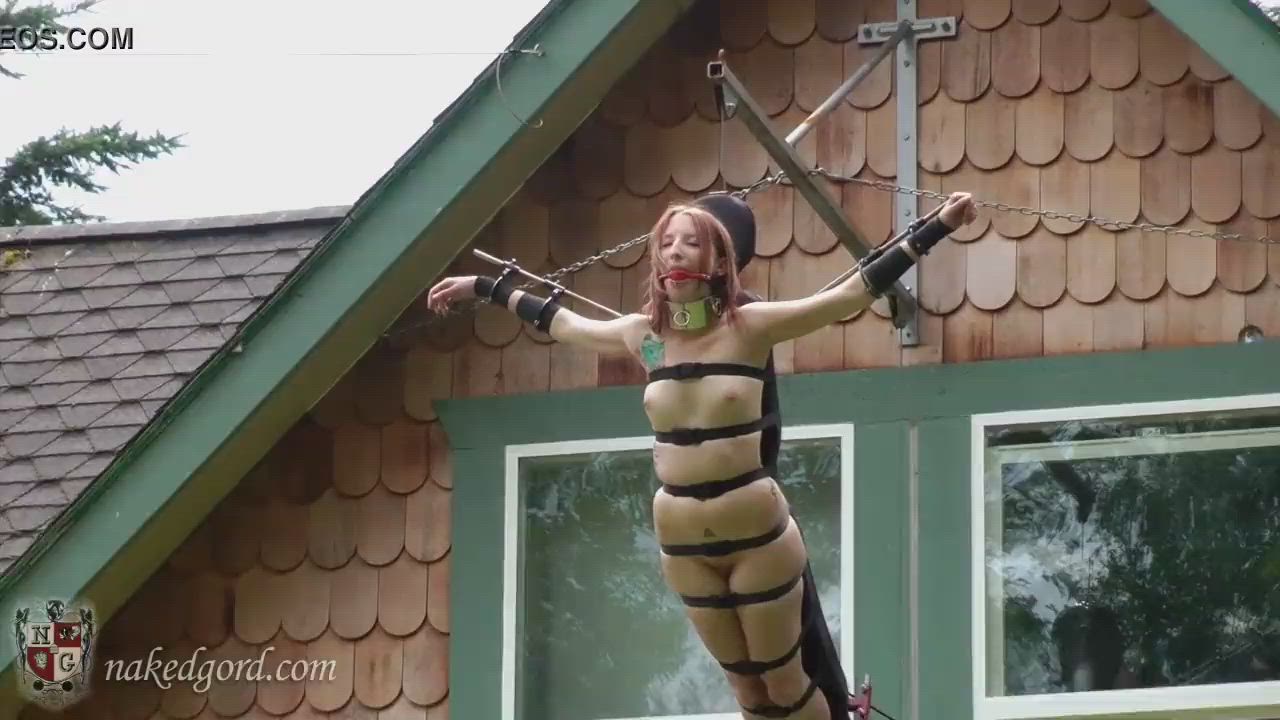 Strung up out doors : video clip