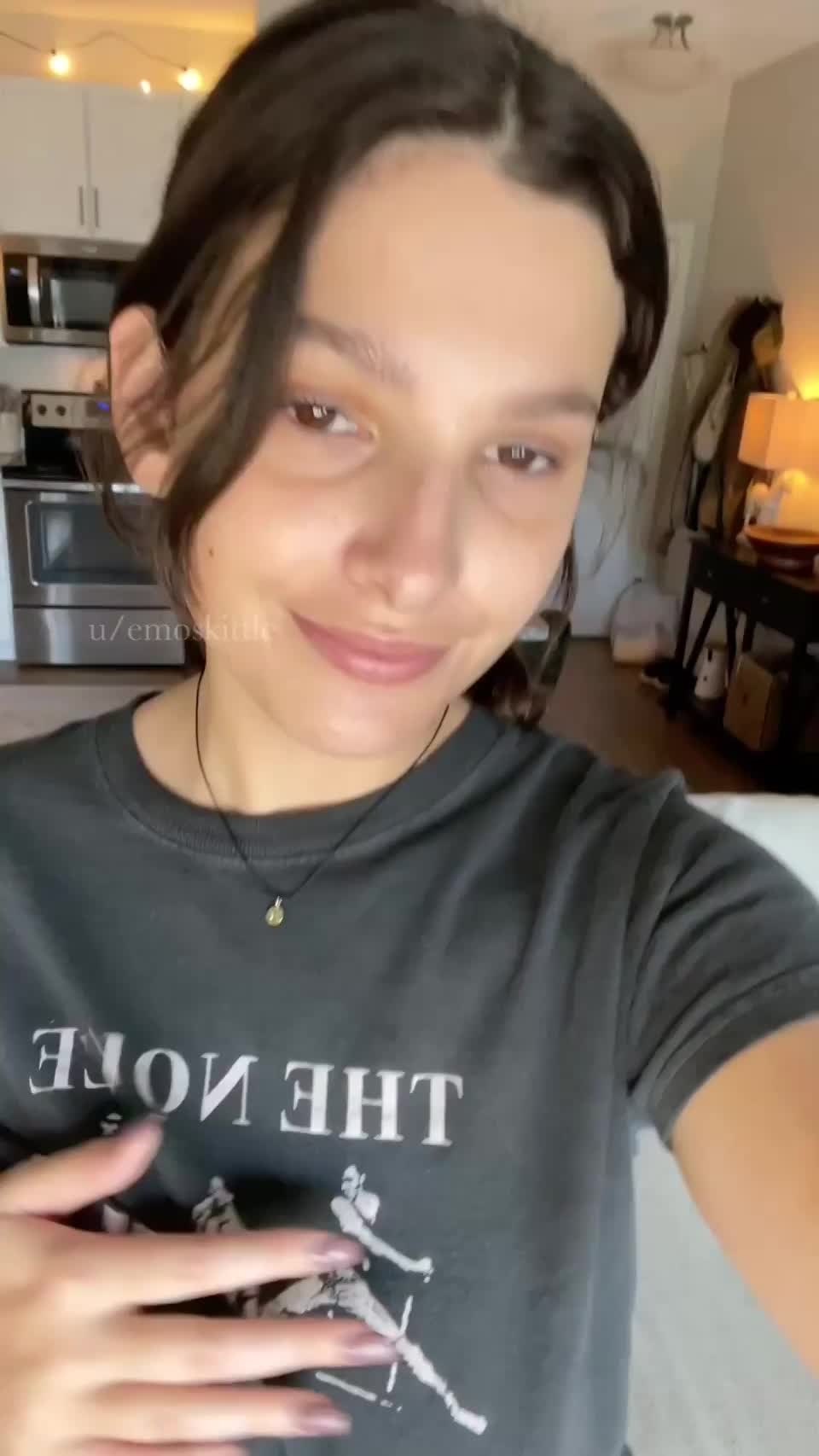 Open your mouth! 😛 : video clip