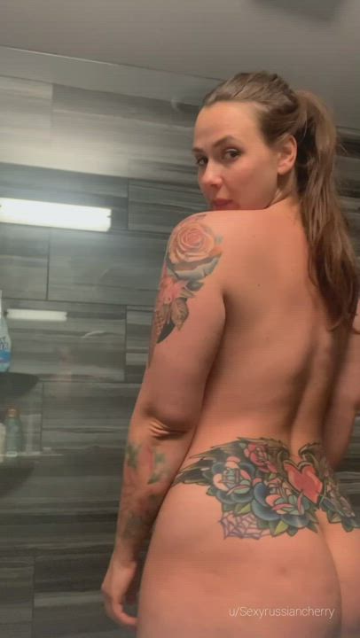 I'm already a mom but still a cumslut 🥵💦 : video clip