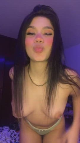 guess my bra size : video clip