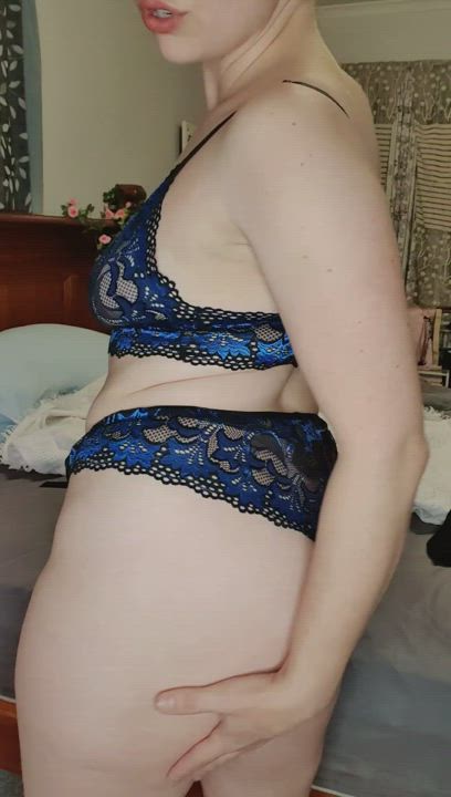 Mesmerising Booty : video clip