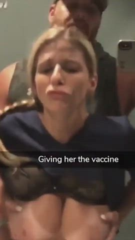 Nurse getting creampie in toilet. 💖💖 : video clip
