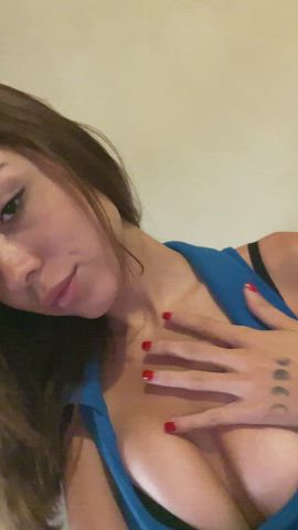 Parental warning, look at me at your own risk 🥵 Wanna see more? Go and check my profile 😈 : video clip