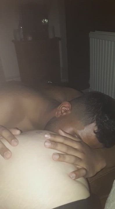 She enjoys being slapped while getting her pussy and ass eaten out : video clip